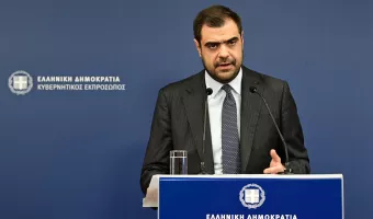 Μαρινάκης για δηλώσεις Τσακαλώτου στους FT: Ήταν το δημοψήφισμα εξαπάτηση;