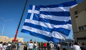 Ελληνική σημαία στο Ηράκλειο