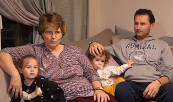 Φλώρινα: Η καθημερινότητα οικογένειας με 9 ανήλικα παιδιά