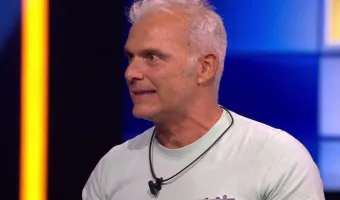 Δημήτρη Κουμ. 