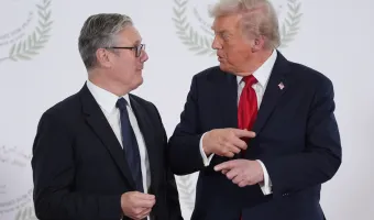 Στάρμερ Τραμπ