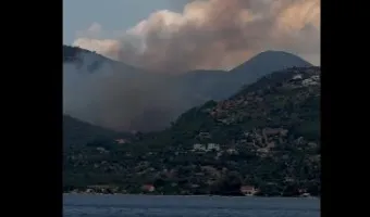 Φωτιά Λουτράκι