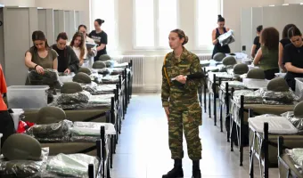 Γυναίκες στον στρατό