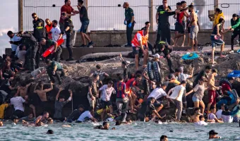 Θέουτα: Πώς ξέσπασε η μεγαλύτερη μεταναστευτική κρίση