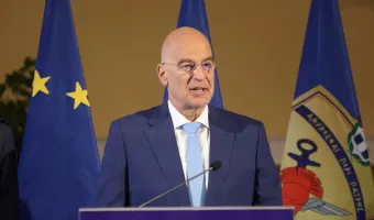 Δένδιας