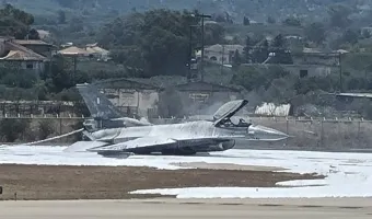 F16