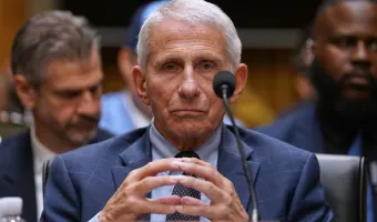 Φάουτσι Άντονι 