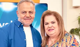 «Ζω Καλά»: Καλεσμένες Έφη Θώδη και Άννα Ζηρδέλη