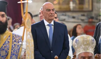 Δένδιας