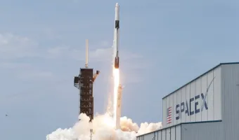 Τμήμα πυραύλου της Space X κατέληξε να συντριβεί στη Σελήνη