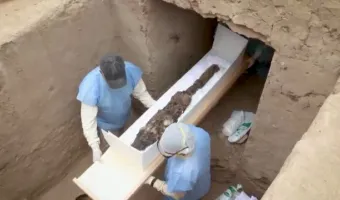 τάφος