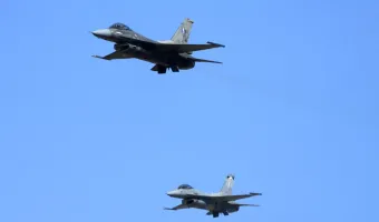 F-16