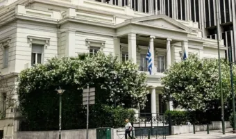 Ελλάδα – Αίγυπτος: Πολιτικές διαβουλεύσεις στην Αθήνα για τις εξελίξεις στη Λιβύη