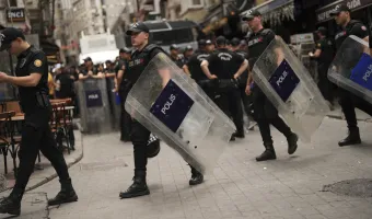 Τούρκοι αστυνομικοί δρόμος