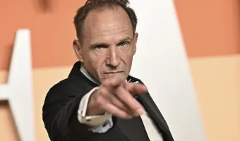 Ρέιφ Φάινς