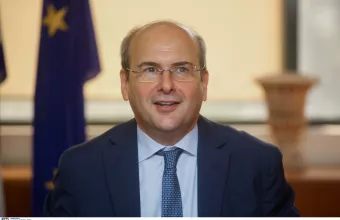 Χατζηδάκης σε ΣΚΑΪ για εξυγίανση ΔΕΗ: Μείωση εργαζομένων, κλείνει το Αμύνταιο