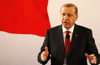 Ανυποχώρητος ο Ερντογάν για Συρία: Θα εγκαταστήσουμε Άραβες στην Μανμπίτζ   