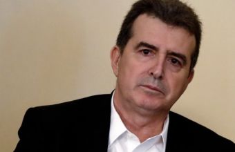Χρυσοχοΐδης: Πρόσθετα μέτρα προστασίας στον Βαξεβάνη μετά τις καταγγελίες για απειλές κατά ζωής του