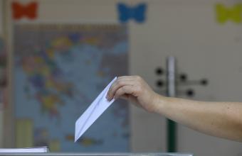 Εσωκομματικές διεργασίες σε ΝΔ, ΣΥΡΙΖΑ, ΚΙΝΑΛ και στο...βάθος εκλογές 