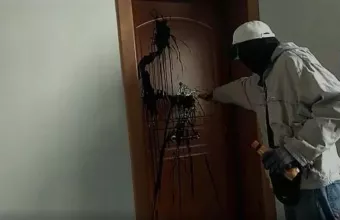 Επίθεση με μπογιές στο γραφείο της Νίκης Κεραμέως πραγματοποίησε ο Ρουβίκωνας