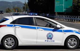 Αστυνομικοί πυροβόλησαν φυγόποινο στην Κόρινθο - Εμβόλισε περιπολικό