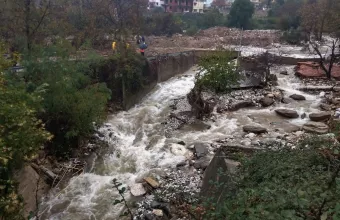 Άμεσα μέτρα θωράκισης της Θάσου εξέτασε το κυβερνητικό κλιμάκιο