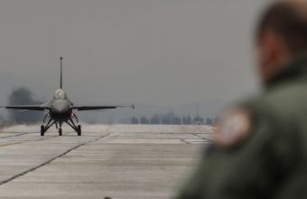 Μπαράζ παραβιάσεων στο Αιγαίο από τουρκικά F-16 και ελικόπτερο