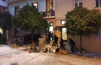 ΕΛΑΣ για επιχείρηση στο Κουκάκι: Υπήρχε παγίδα θανάτου - Τα ευρήματα (φωτό - vid) 