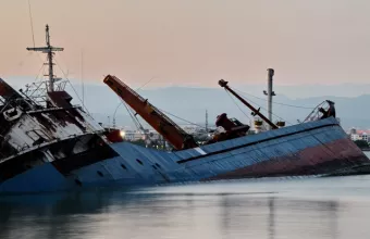 Λέσβος: Ολοκληρώθηκε η επιχείρηση διάσωσης του πληρώματος από το φορτηγό - πλοίο που εξέπεμψε σήμα κινδύνου 