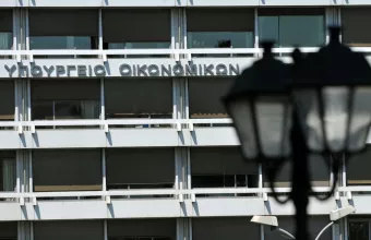 Η «παγίδα» των τεκμηρίων: Ποιές αλλαγές προωθεί το υπουργείο Οικονομικών 