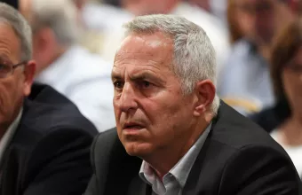 Αποστολάκης