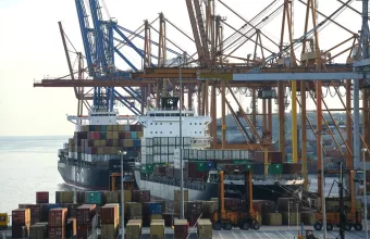Δυναμικότερη επέκταση Cosco στους σιδηροδρόμους μετά την εξαγορά της Pearl
