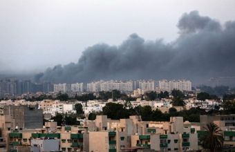Λιβύη: Σφυροκόπημα Χαφτάρ στην Τρίπολη - Ρουκέτες κοντά στις πρεσβείες της Τουρκίας, Ιταλίας