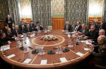Καθυστερεί ο Χαφτάρ την υπογραφή της συμφωνίας για τη Λιβύη