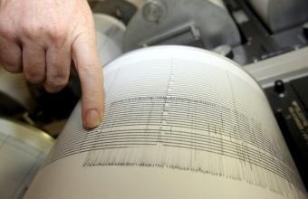 Ισχυρός σεισμός νότια της Κρήτης (vid)