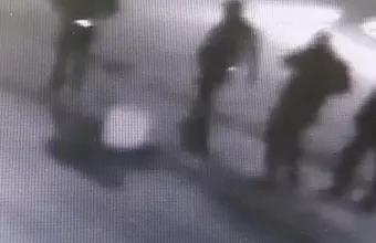 Κάμερα κλειστού κυκλώματος κατέγραψε τους εκτελεστές της Βάρης (pic)