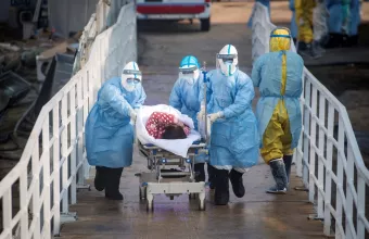 Ουχάν: Γιατρός που νοσεί από τον κορωνοϊό σπάει τη σιωπή του για το ξέσπασμα της επιδημίας