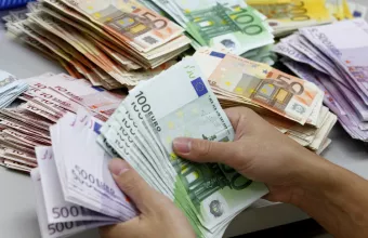 Έως και 17.000 σε νέους που θέλουν να γίνουν επιχειρηματίες