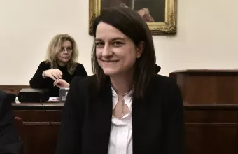 Κεραμέως για Πανελλήνιες σε ΣΚΑΪ: Καμία κατεύθυνση στα θέματα - Ανεξάρτητη η επιτροπή