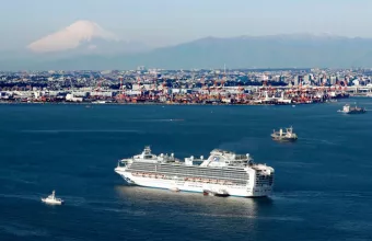 Επιβάτες του Diamond Princess που είχαν βγει αρνητικοί στον κορωνοϊό παρουσίασαν συμπτώματα