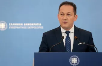 Πέτσας: Καμία παράτυπη διαδικασία στην εξέταση του «Σαράφη» - Επίθεση σε Τσίπρα