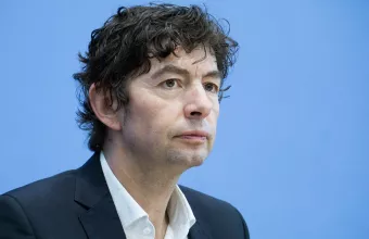 «Σωτήρης Τσιόδρας» Γερμανίας: Πάρτε την παραλλαγή Δέλτα πραγματικά στα σοβαρά