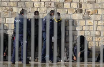 Έβρος: Σχεδόν 10.000 απόπειρες εισόδου σε 24 ώρες (vid)