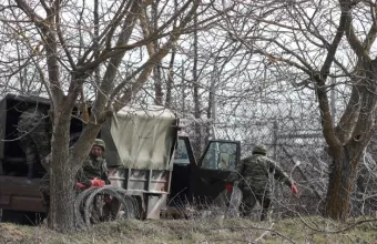 Η Frontex ξεκινά επιχείρηση στην ξηρά και τη θάλασσα για να βοηθήσει την Ελλάδα