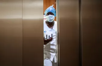 Κορωνοϊός - ΗΠΑ: 345 θάνατοι και 18.000 νέα κρούσματα σε 24 ώρες