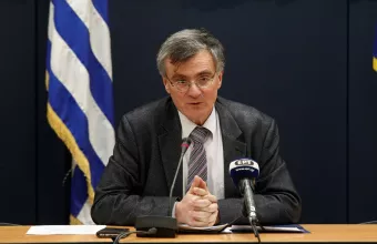 Κορωνοϊός-Τσιόδρας: 15 νεκροί, 94 νέα κρούσματα, 624 καταγεγραμμένοι ασθενείς