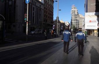 Κορωνοϊός - Ισπανία σε κατάσταση έκτακτης ανάγκης: Άδειοι δρόμοι, στρατιώτες σε 14 πόλεις 