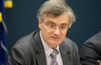 Τσιόδρας: 21 επιπλέον κρούσματα κορωνοϊού στην Ελλάδα, 31 στο σύνολο (vid)