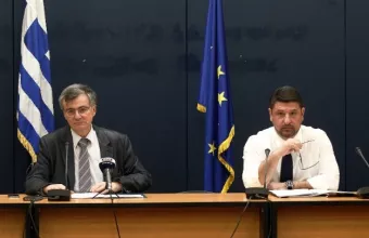 Χαρδαλιάς για απαγόρευση κυκλοφορίας: Όλα τα μέτρα είναι πάνω στο τραπέζι