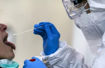 Κορωνοϊός:  Ακόμα 3 νεκροί - Συνολικά 76 